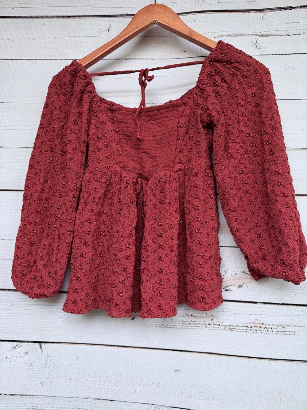 American Eagle Rust Textured Clip Dot Twist-Front Long Sleeve Blouse - Size XS - Picture 7 of 8
